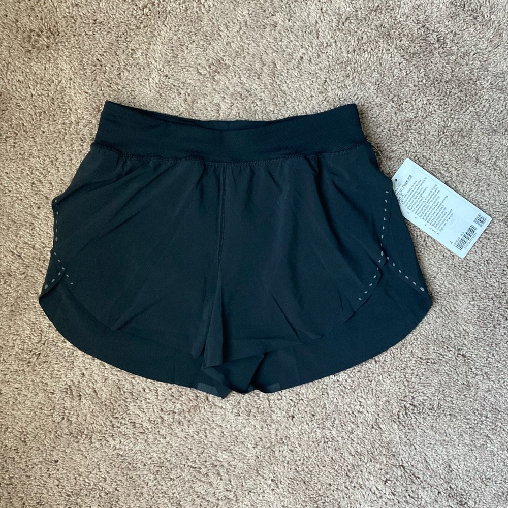 Lululemon Find Your Pace HR Short 3”
